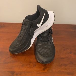 Nike Zoom Pegasus 37 FLYEASE